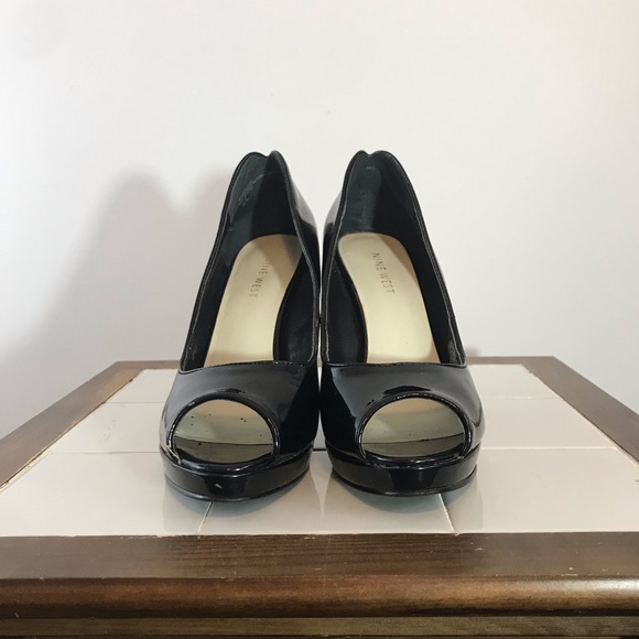 Nine West Size 6.5 Black Heels - Picture 2 of 8